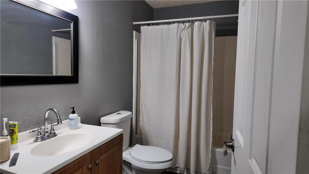 828 S Birch Street — photo 12