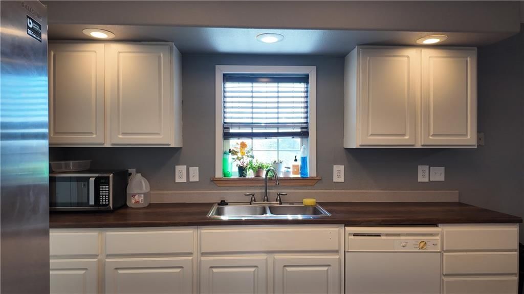 828 S Birch Street — photo 23