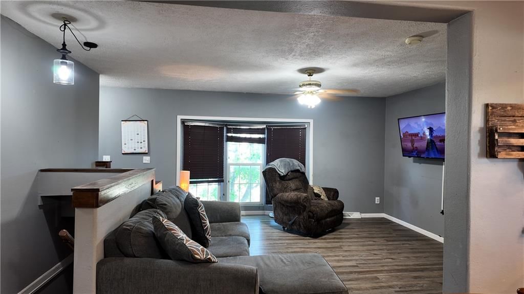 828 S Birch Street — photo 25