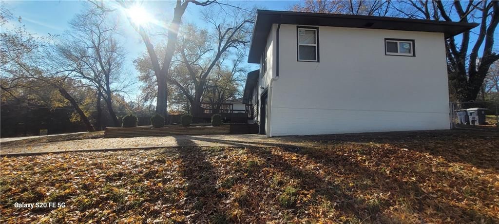 9008 Indiana Avenue — photo 3