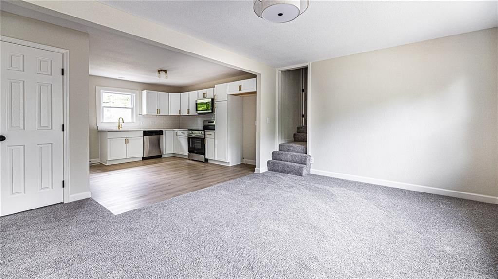 1401 NE 67th Place — photo 3