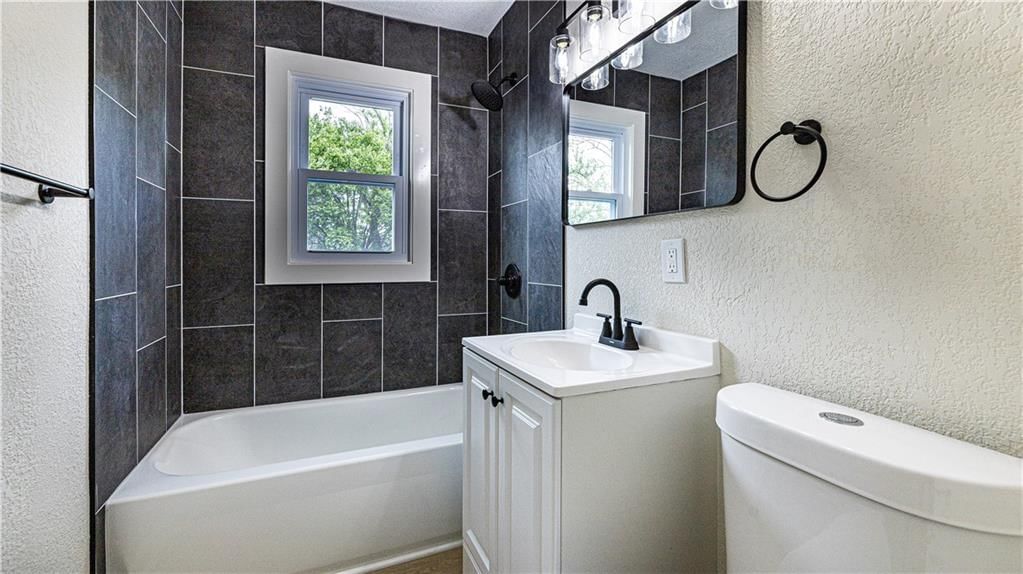 1401 NE 67th Place — photo 9