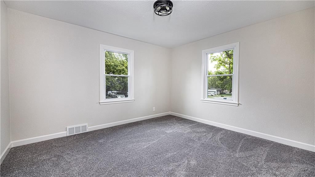 1401 NE 67th Place — photo 11