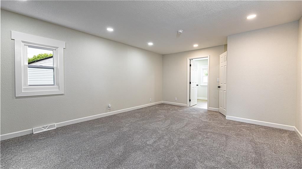 1401 NE 67th Place — photo 14