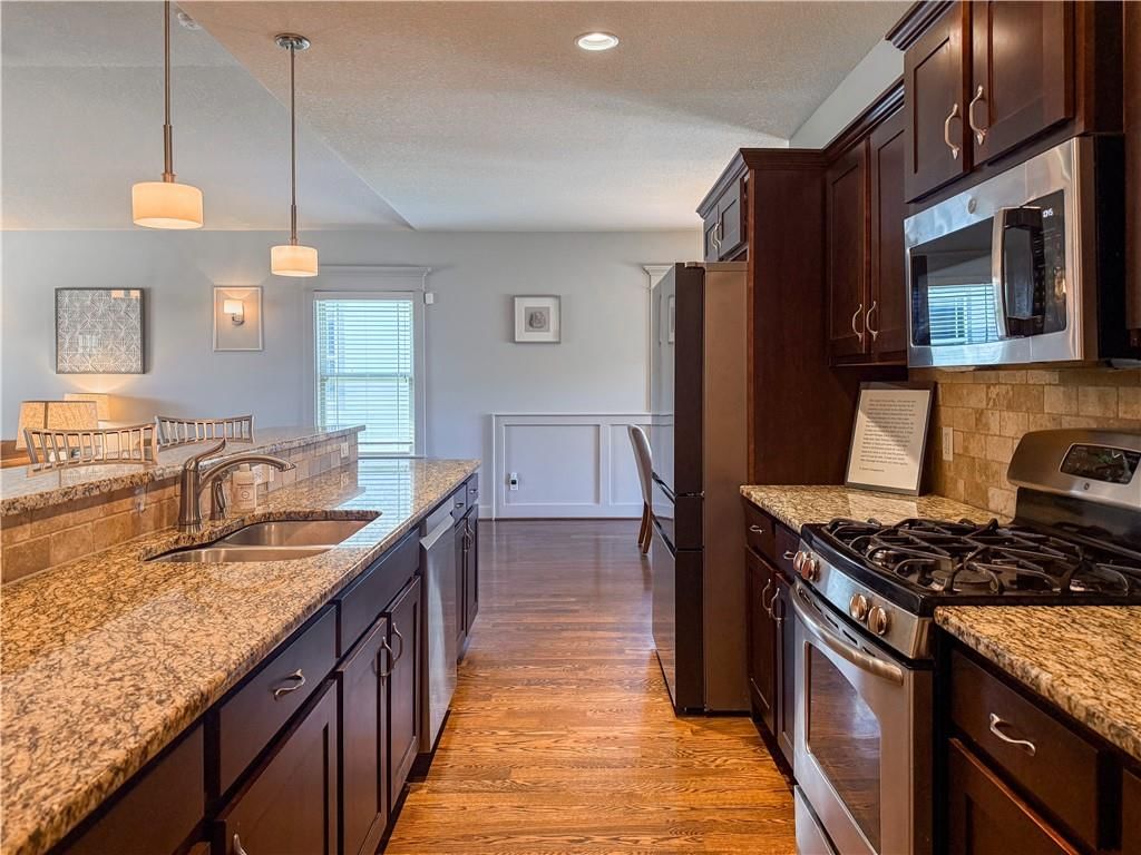 433 Seele Drive — photo 10