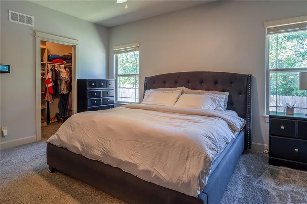433 Seele Drive — photo 13
