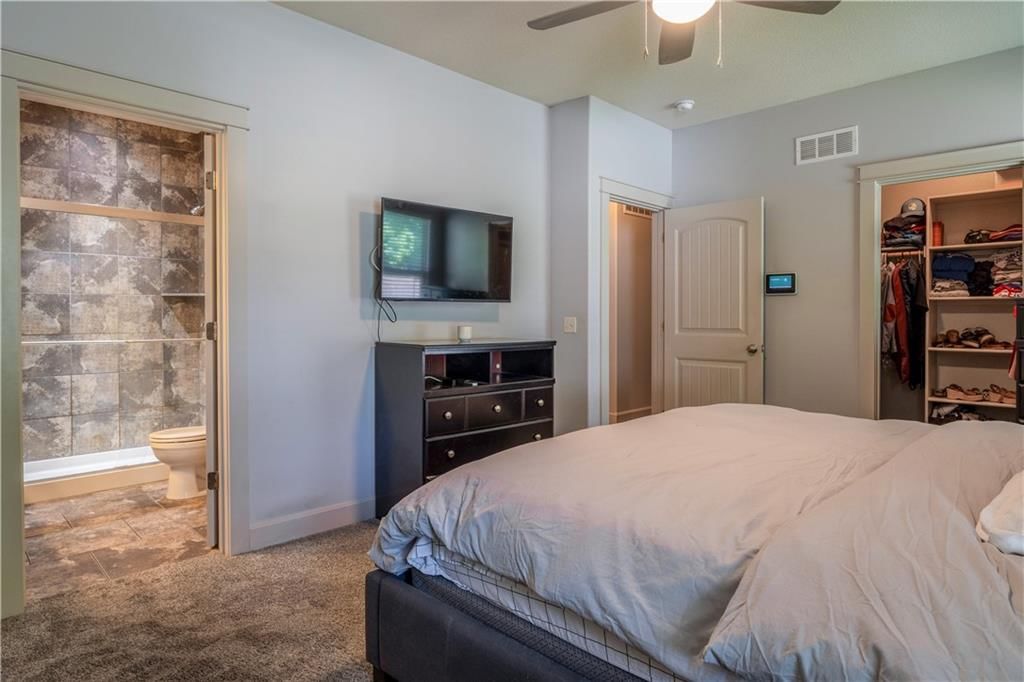 433 Seele Drive — photo 14
