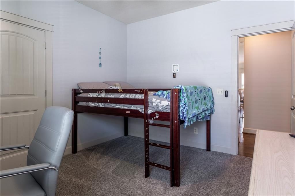 433 Seele Drive — photo 18