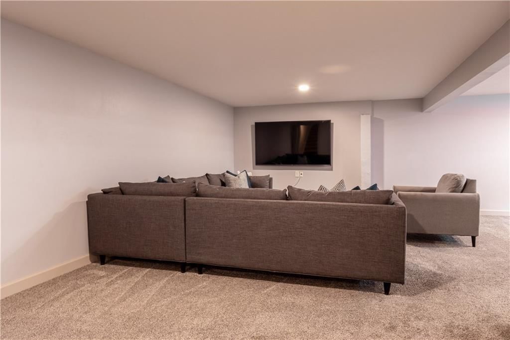 433 Seele Drive — photo 22