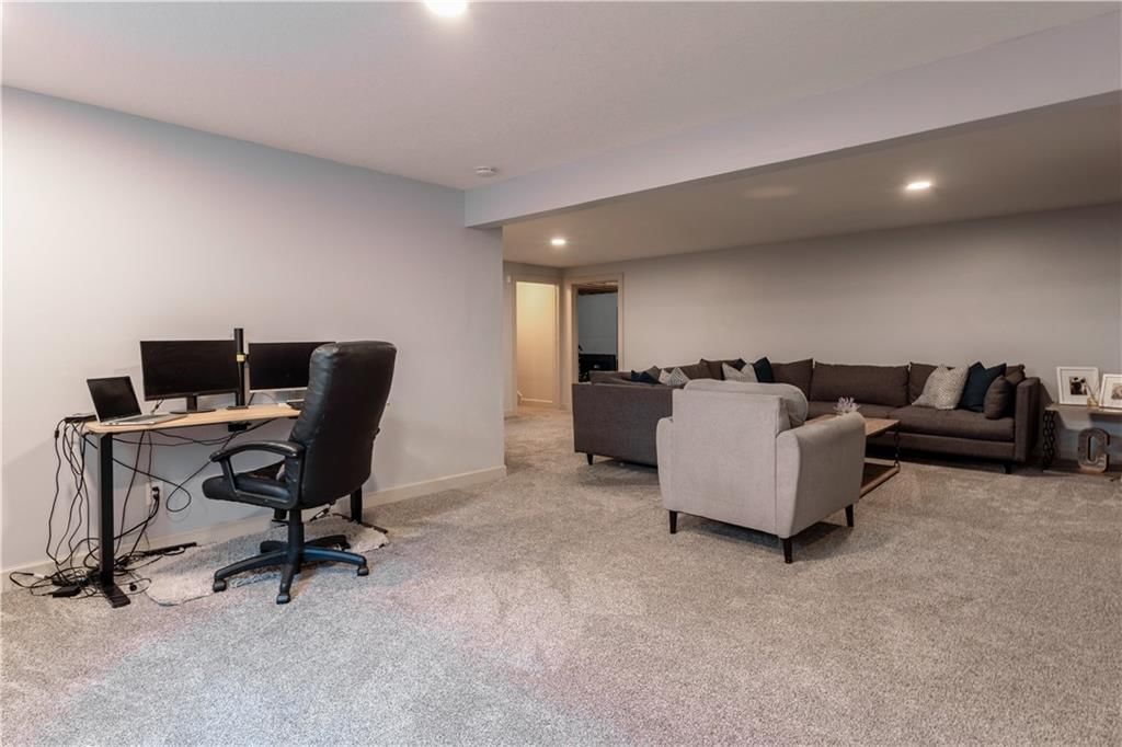 433 Seele Drive — photo 24