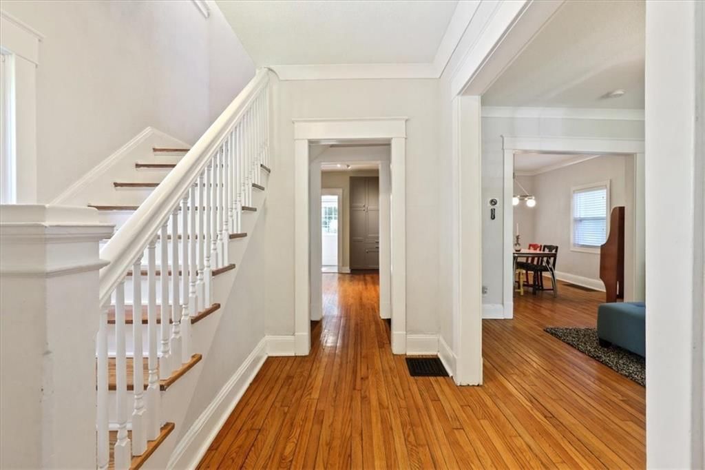 4419 Forest Avenue — photo 3
