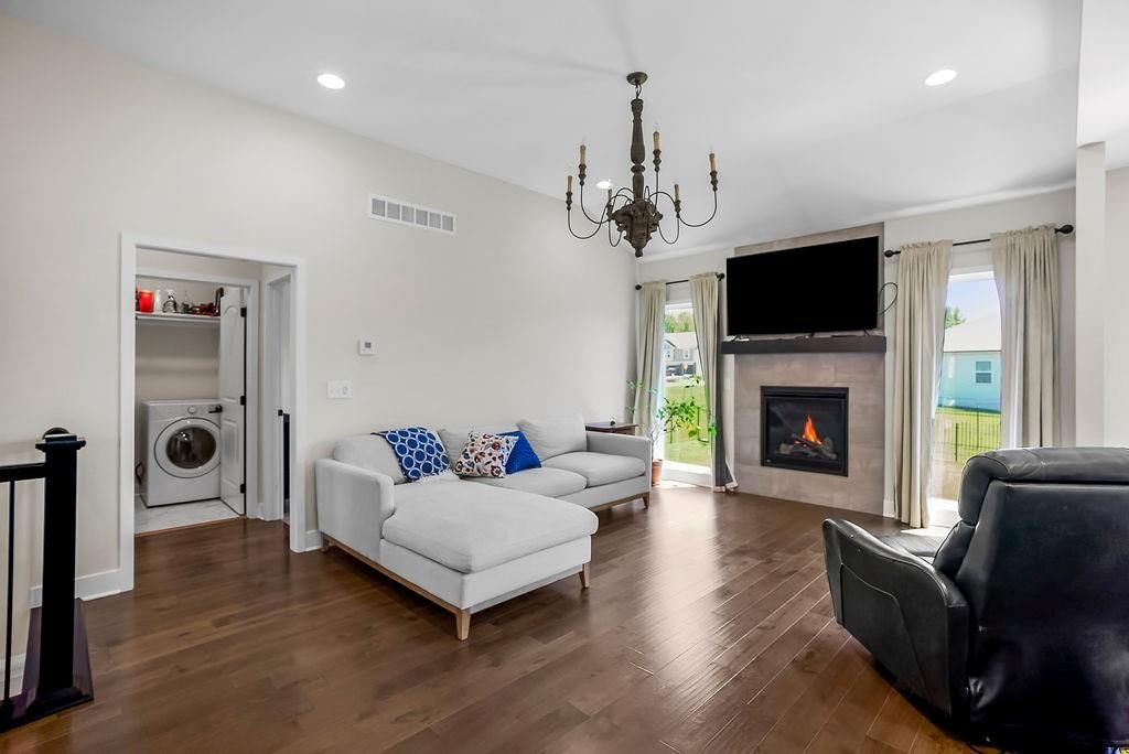 1814 Winchester Drive — photo 11