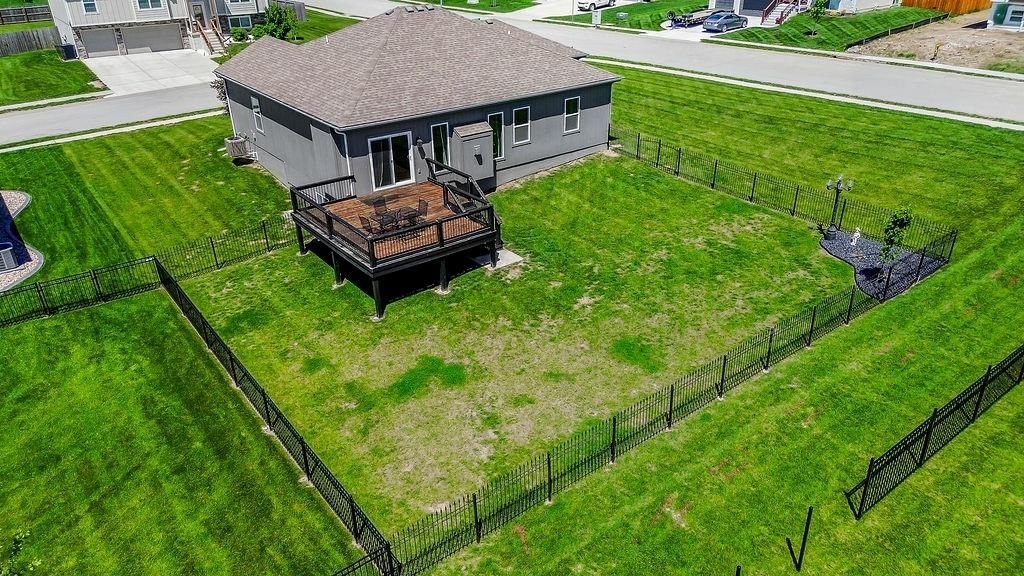 1814 Winchester Drive — photo 25