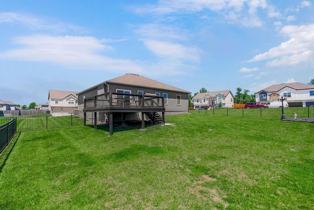 1814 Winchester Drive — photo 26
