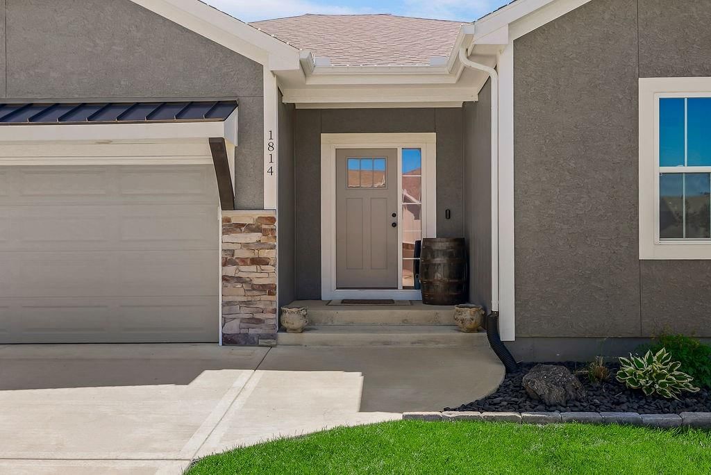 1814 Winchester Drive — photo 31