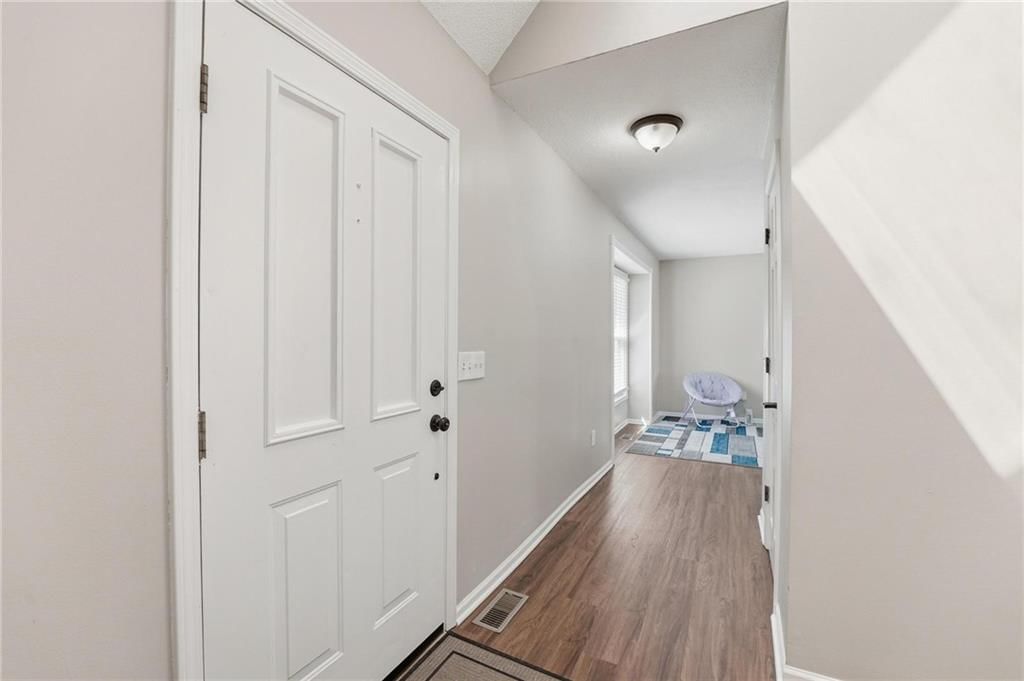 17532 W 116th Street — photo 3