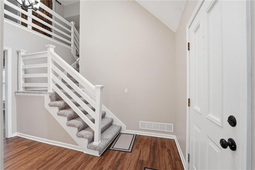 17532 W 116th Street — photo 4