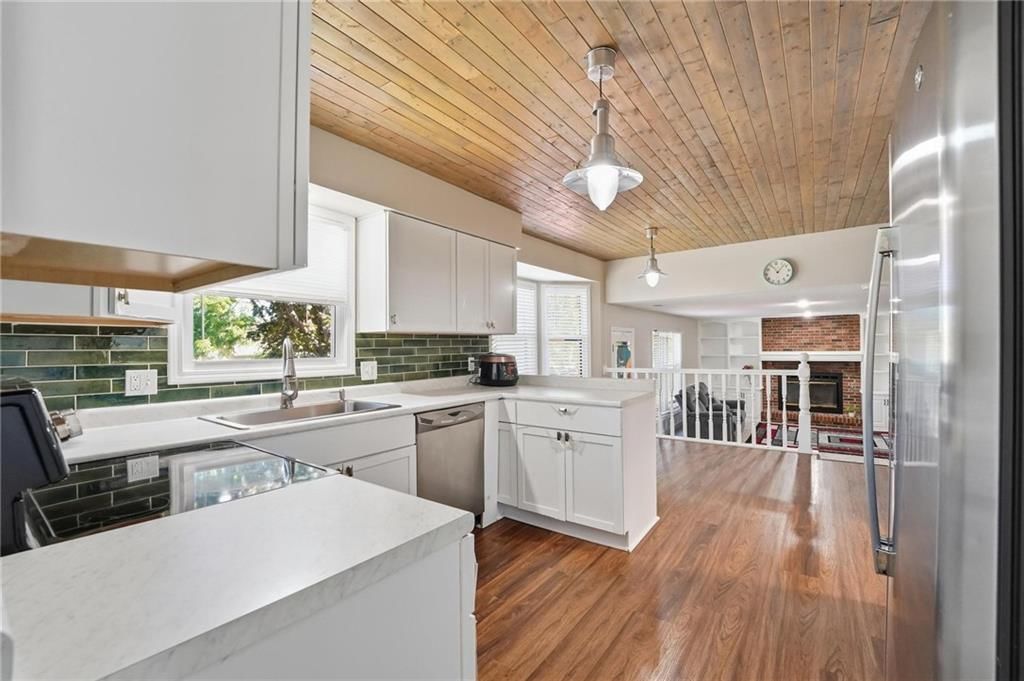 17532 W 116th Street — photo 13