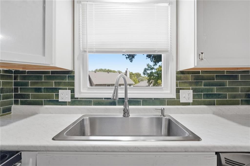 17532 W 116th Street — photo 15