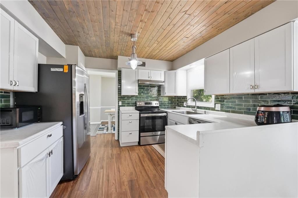 17532 W 116th Street — photo 17