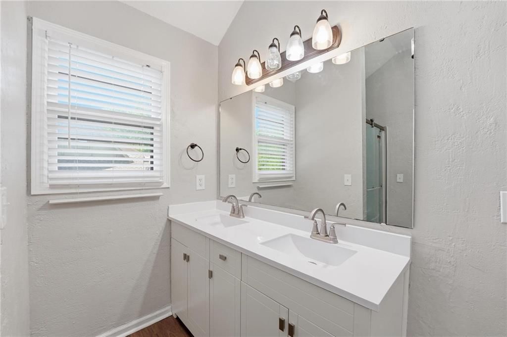 17532 W 116th Street — photo 35