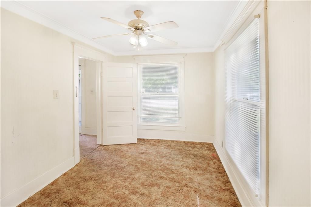 316 W 3rd Street — photo 11