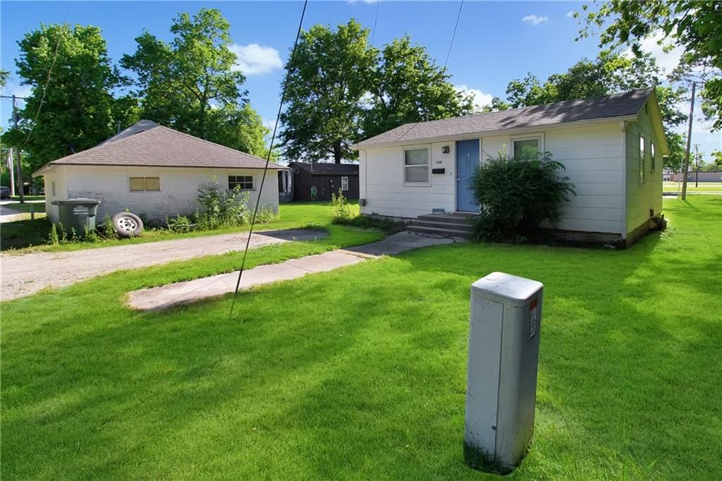 316 W 3rd Street — photo 22