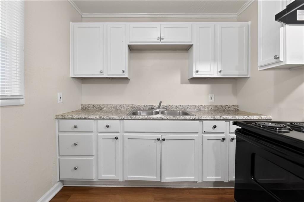 3900 E 47TH Terrace — photo 16