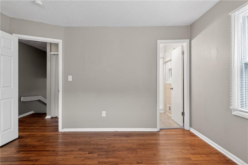 3900 E 47TH Terrace — photo 18