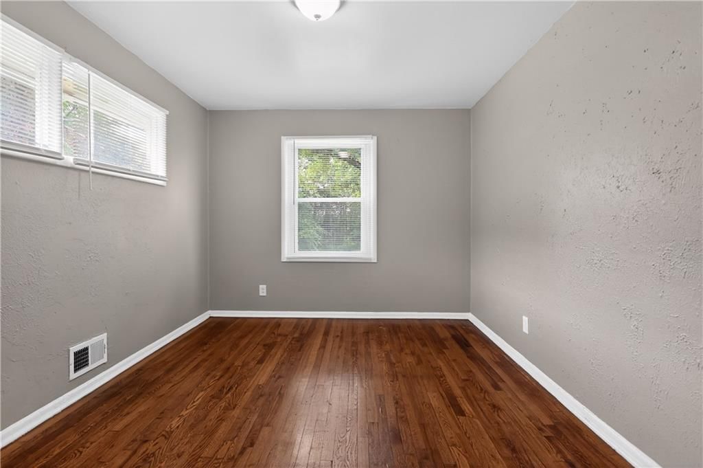 3900 E 47TH Terrace — photo 24