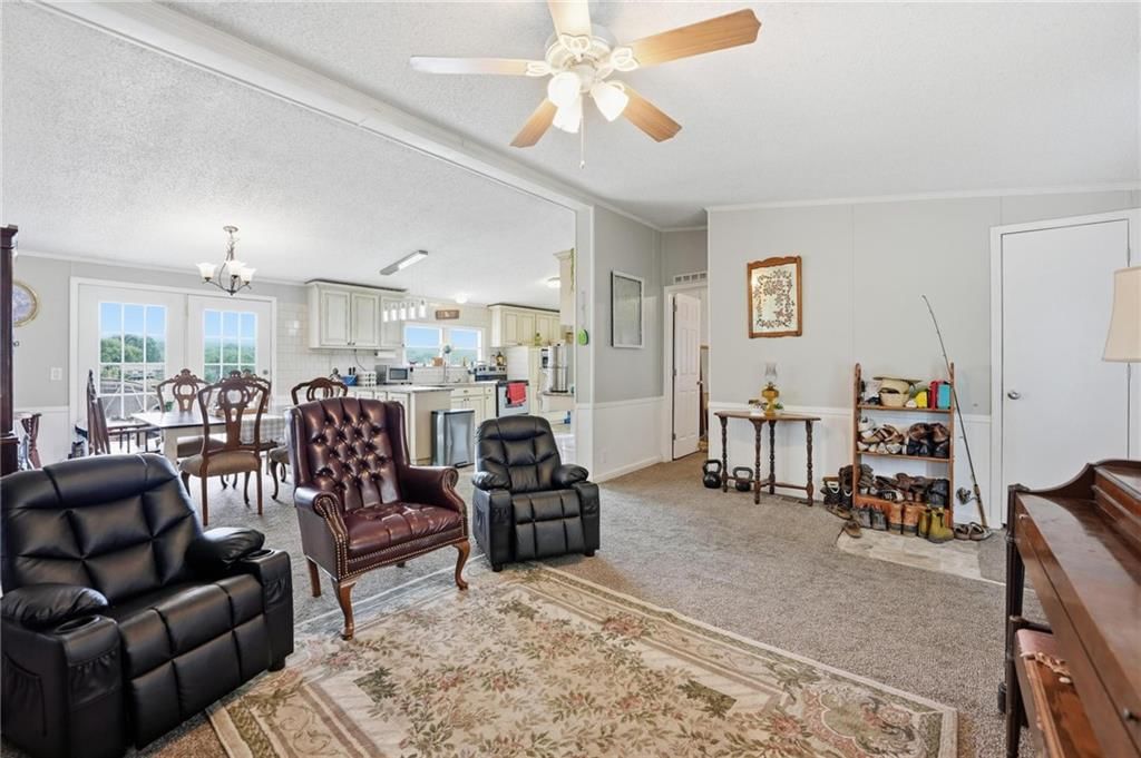 14933 Lakeshore Drive — photo 8