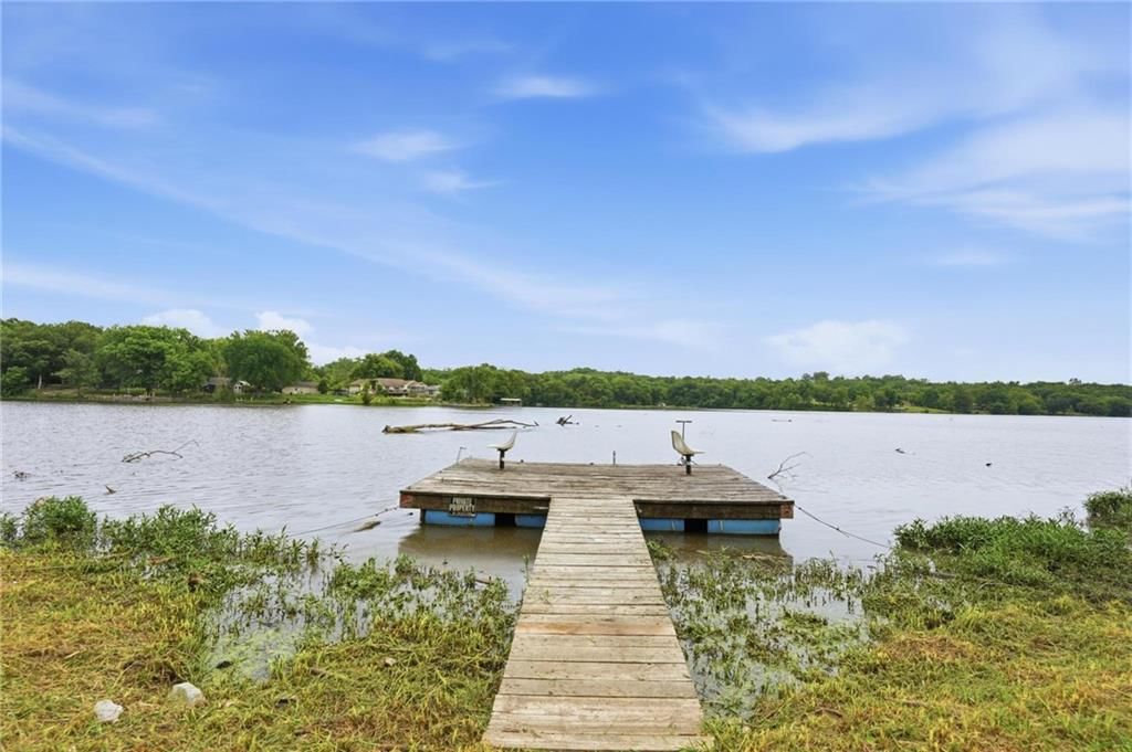 14933 Lakeshore Drive — photo 33