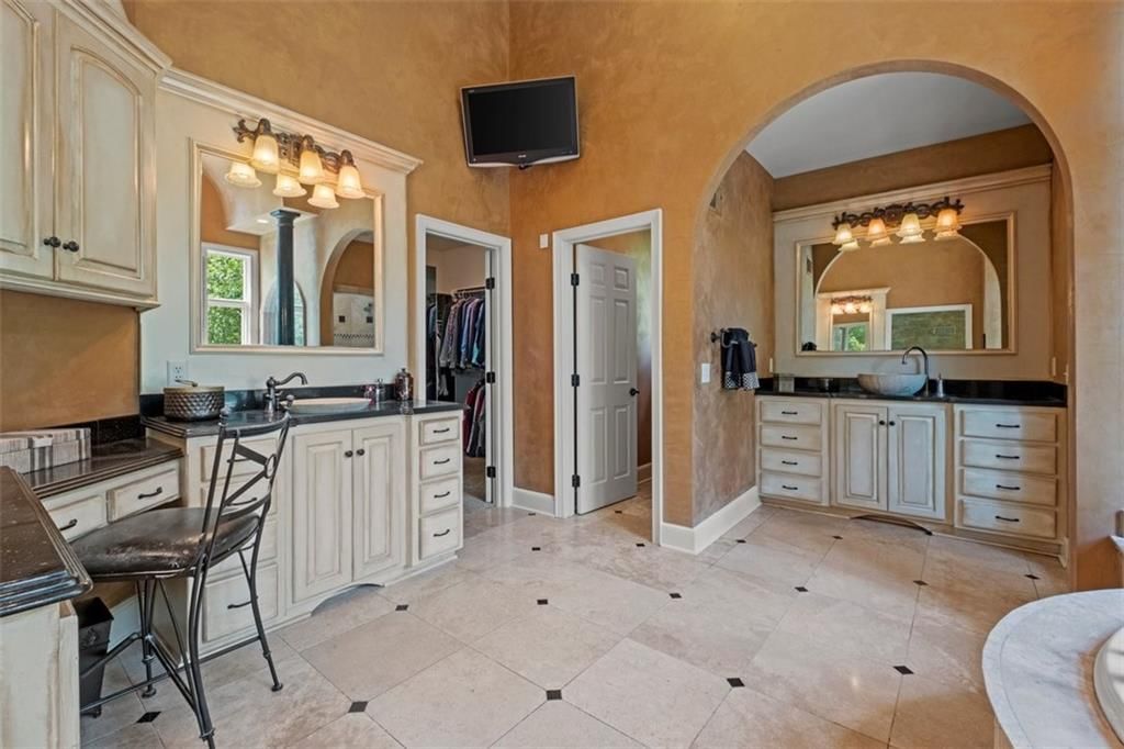 425 NE Saint Andrews Circle — photo 51