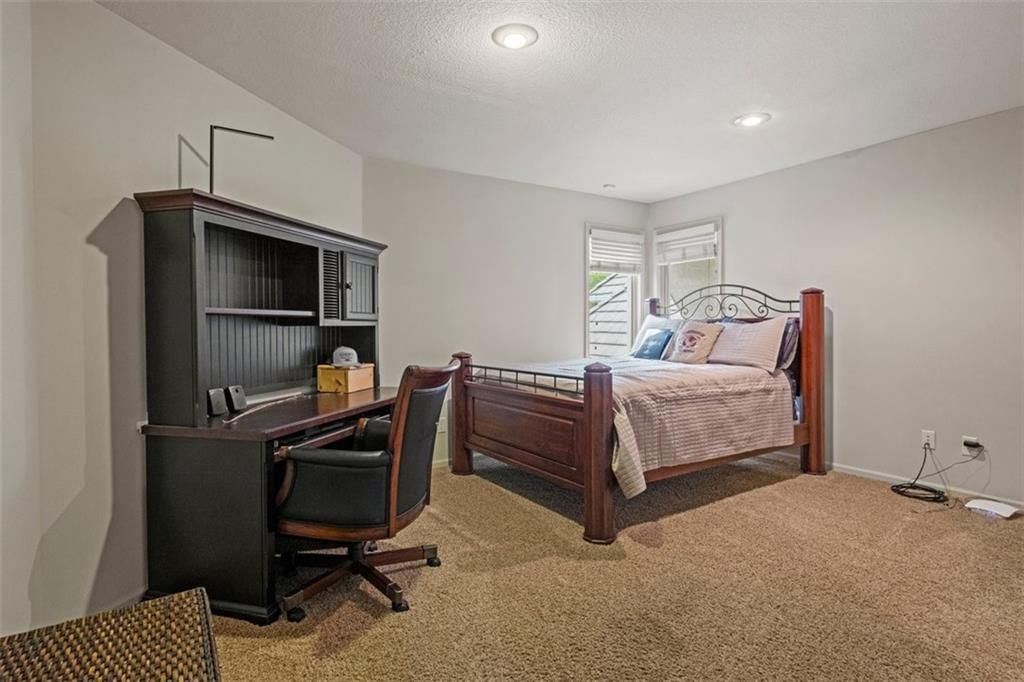 425 NE Saint Andrews Circle — photo 63
