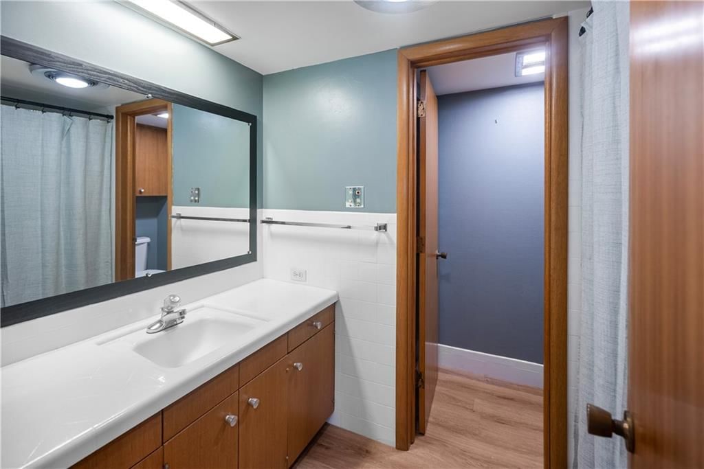 515 Barton Avenue — photo 51