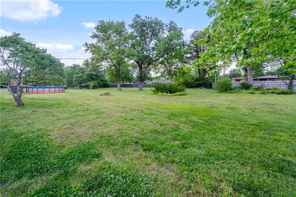 515 Barton Avenue — photo 66