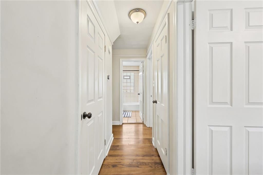 5608 Roeland Drive — photo 16