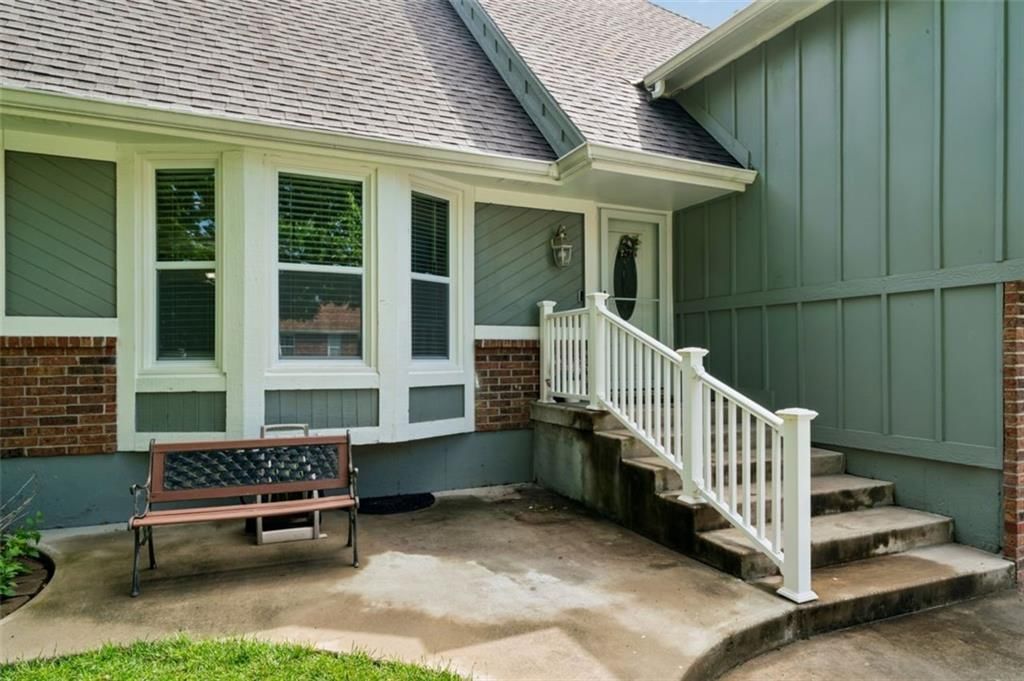 11725 England Street — photo 3