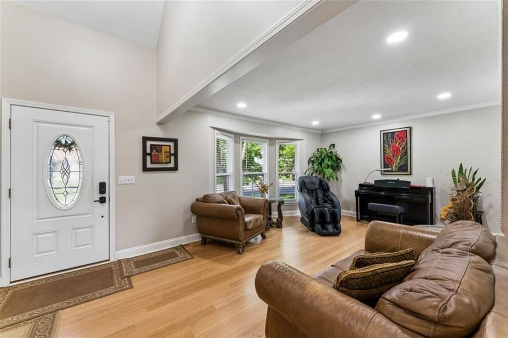11725 England Street — photo 5