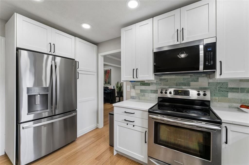 11725 England Street — photo 13