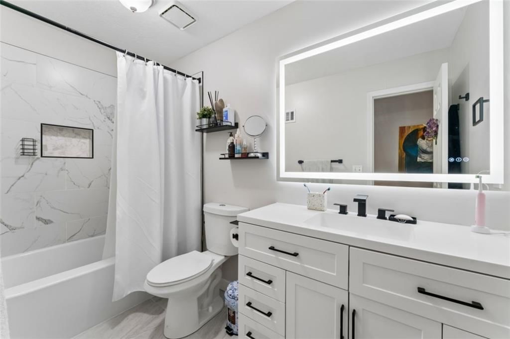 11725 England Street — photo 26