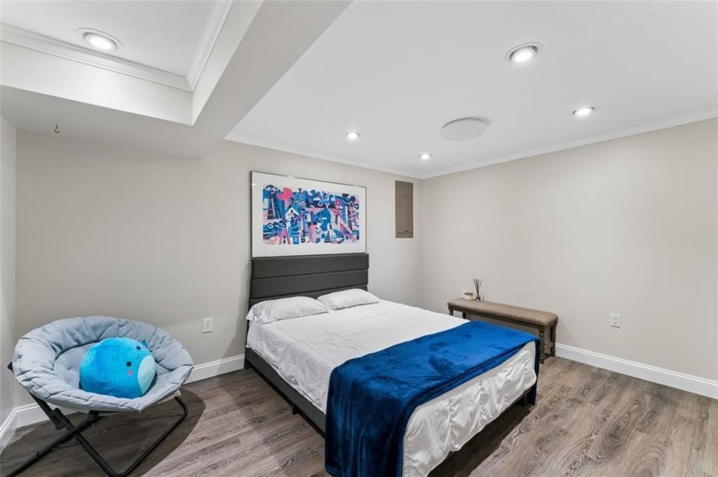 11725 England Street — photo 29