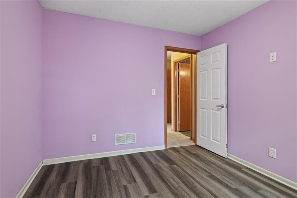 1300 E 41st Street — photo 18