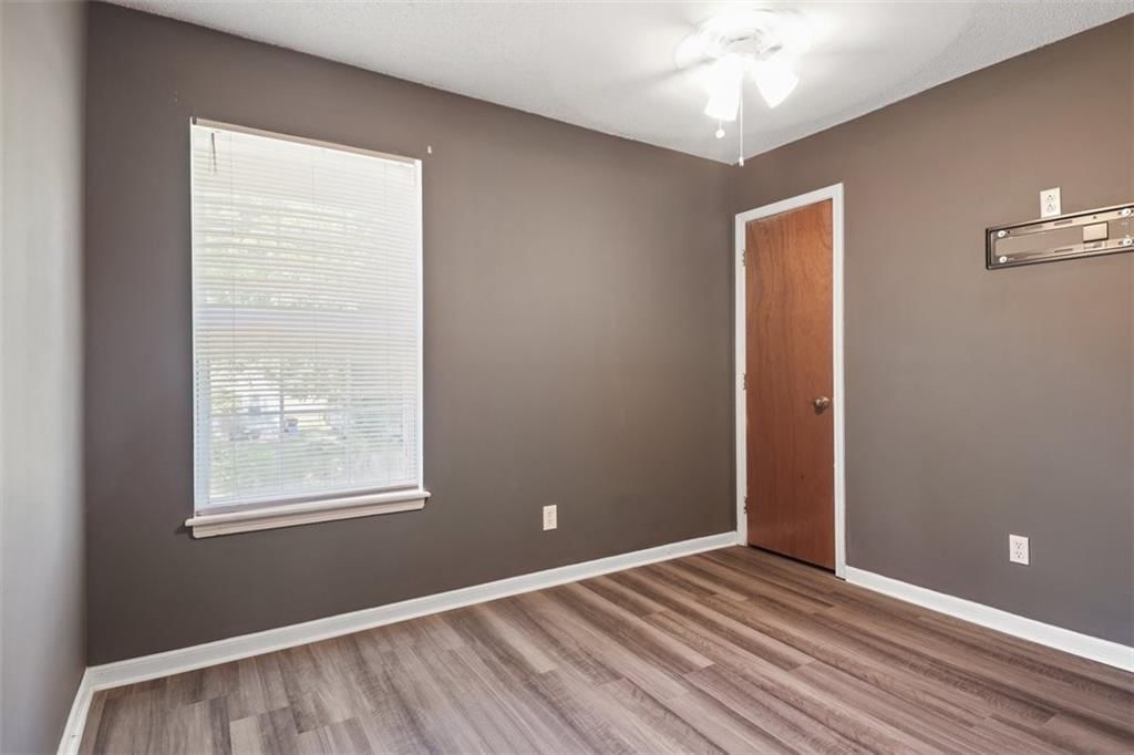 1300 E 41st Street — photo 19