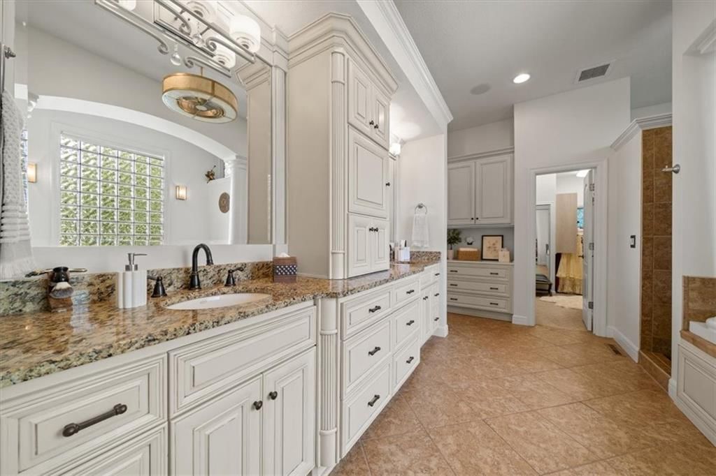 13905 Dearborn Street — photo 27