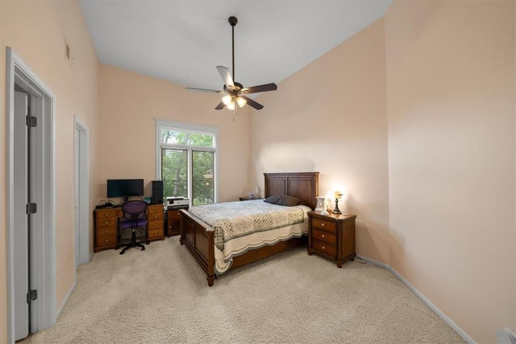 13905 Dearborn Street — photo 32