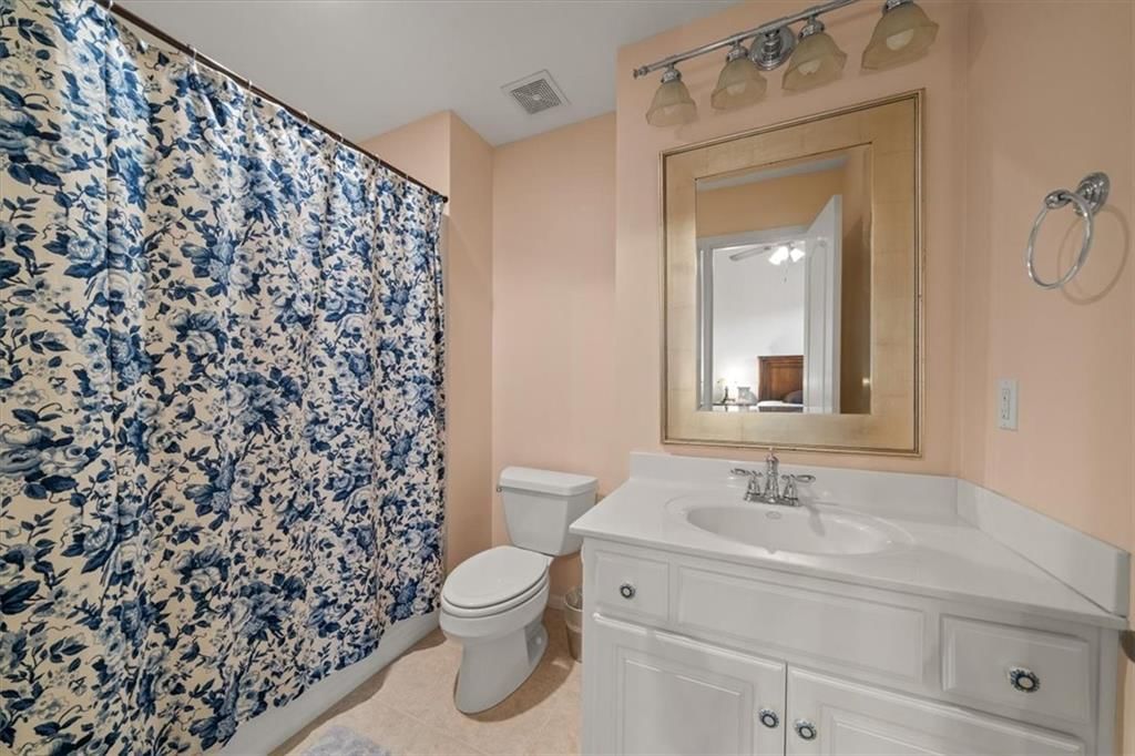 13905 Dearborn Street — photo 33