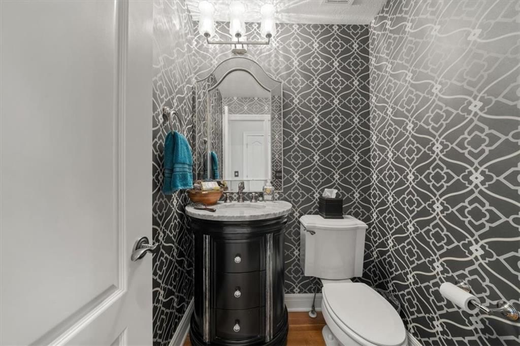 13905 Dearborn Street — photo 39