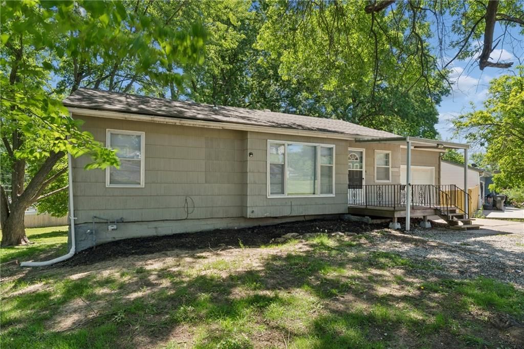 5809 Ralston Avenue — photo 2