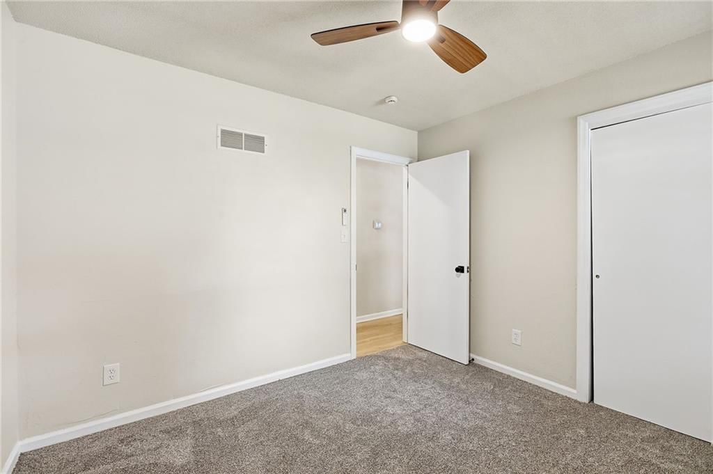 18901 E 30th Terrace S — photo 13